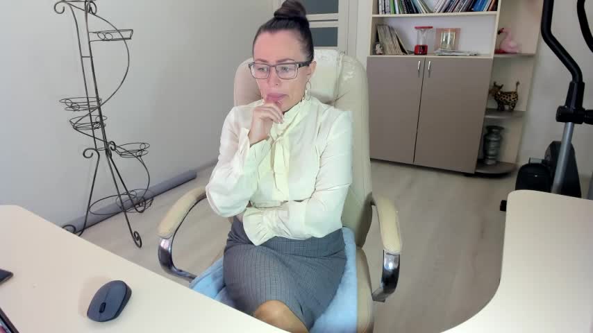 Vika73 Live Sex December 17, 2025