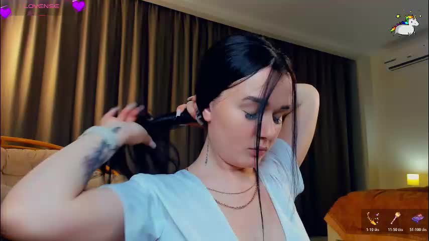 louriezita Live Sex December 14, 2025