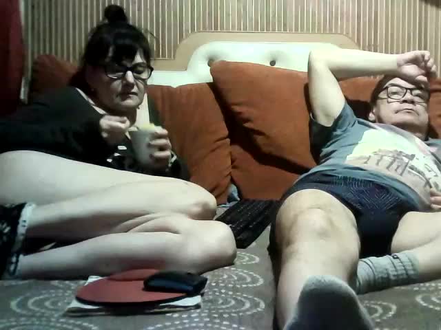 coupleofcoolx Live Sex November 18, 2025