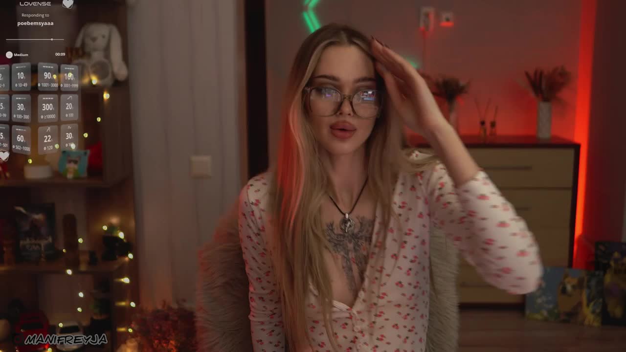 ManiFreyja Live Sex December 13, 2025