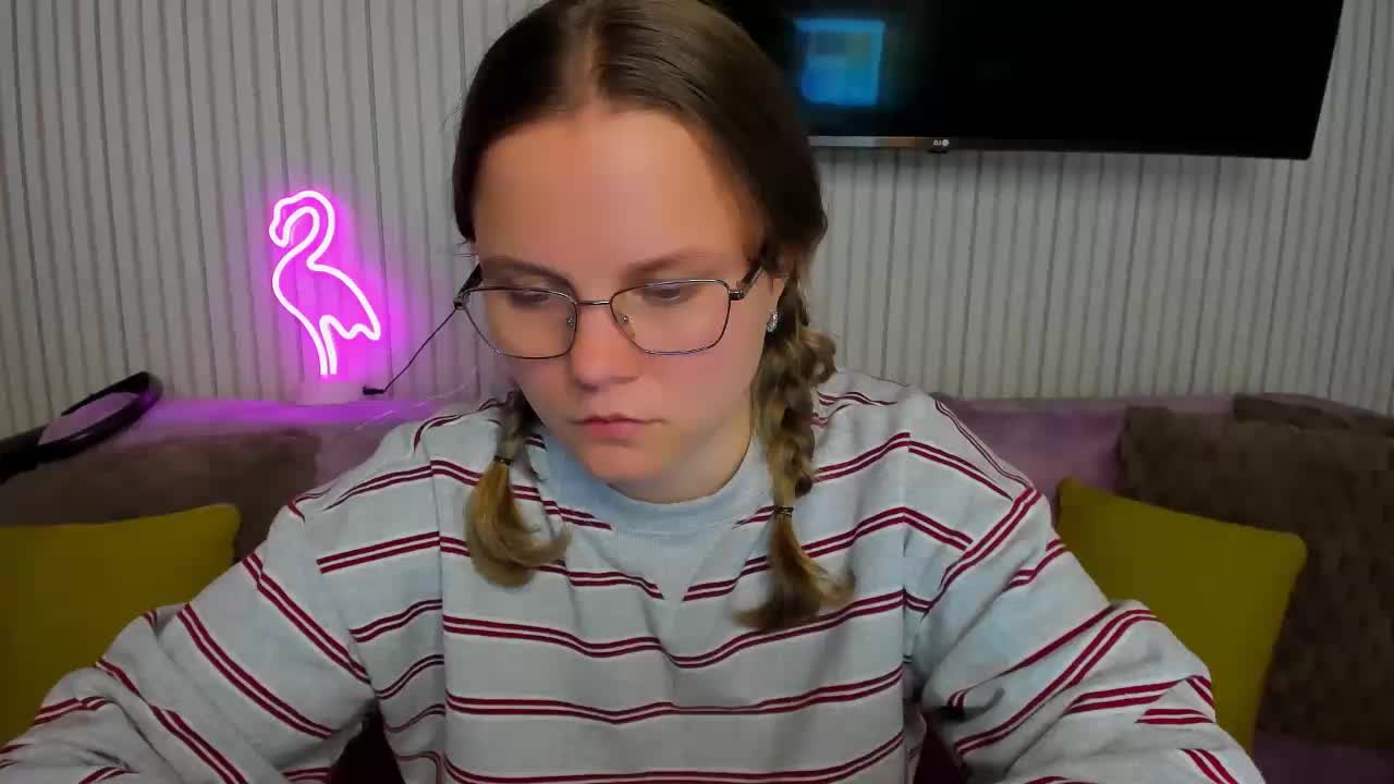 milalapka Live Sex December 17, 2025