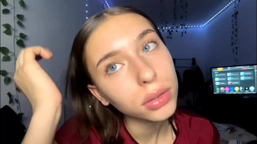 viviennebreihan Live Sex December 13, 2025