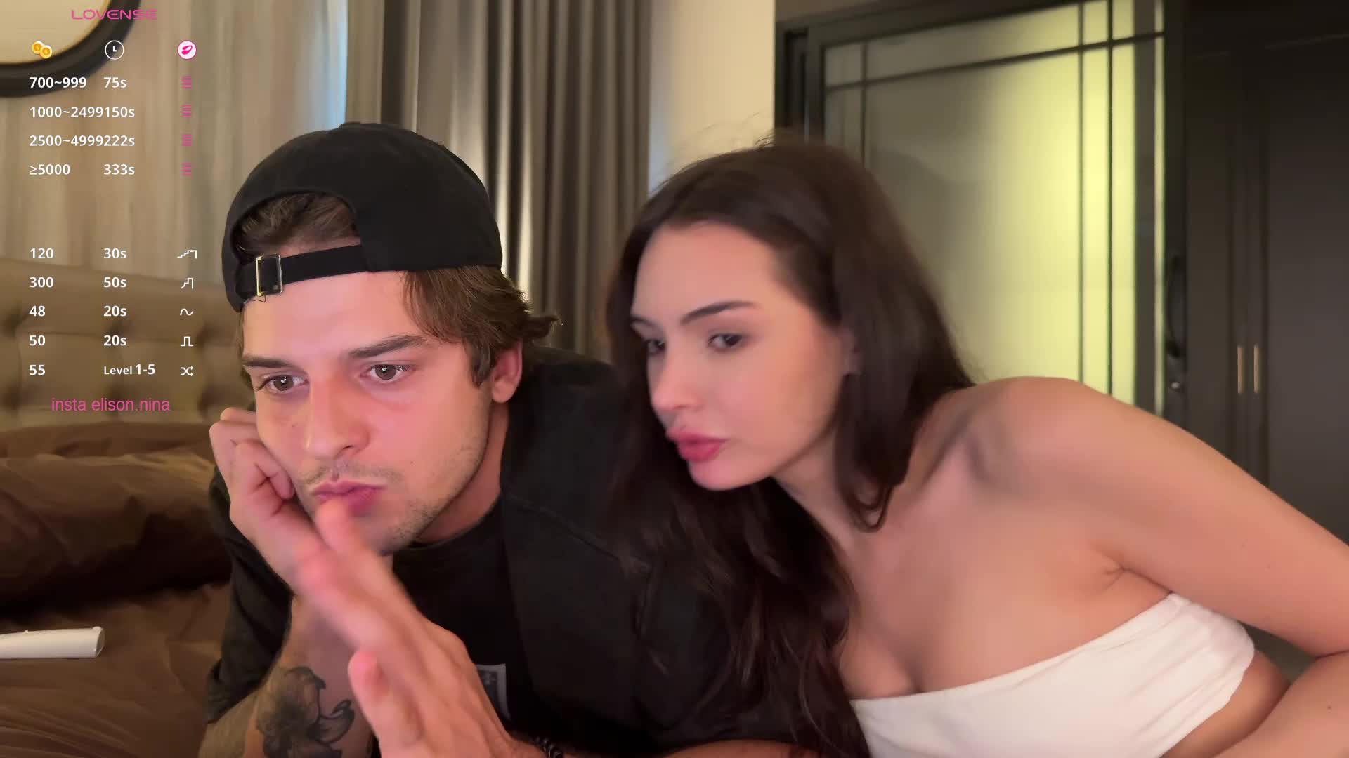 elisonni Live Sex December 14, 2025