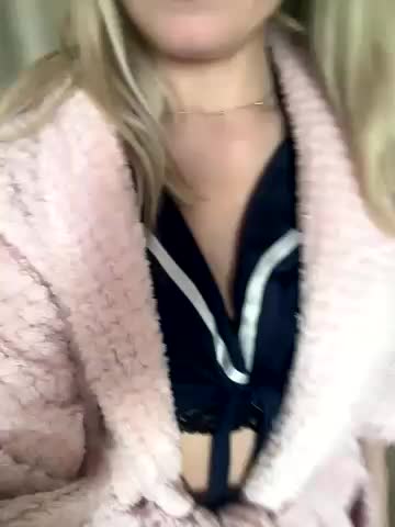 SweetCupcaks Live Sex December 14, 2025