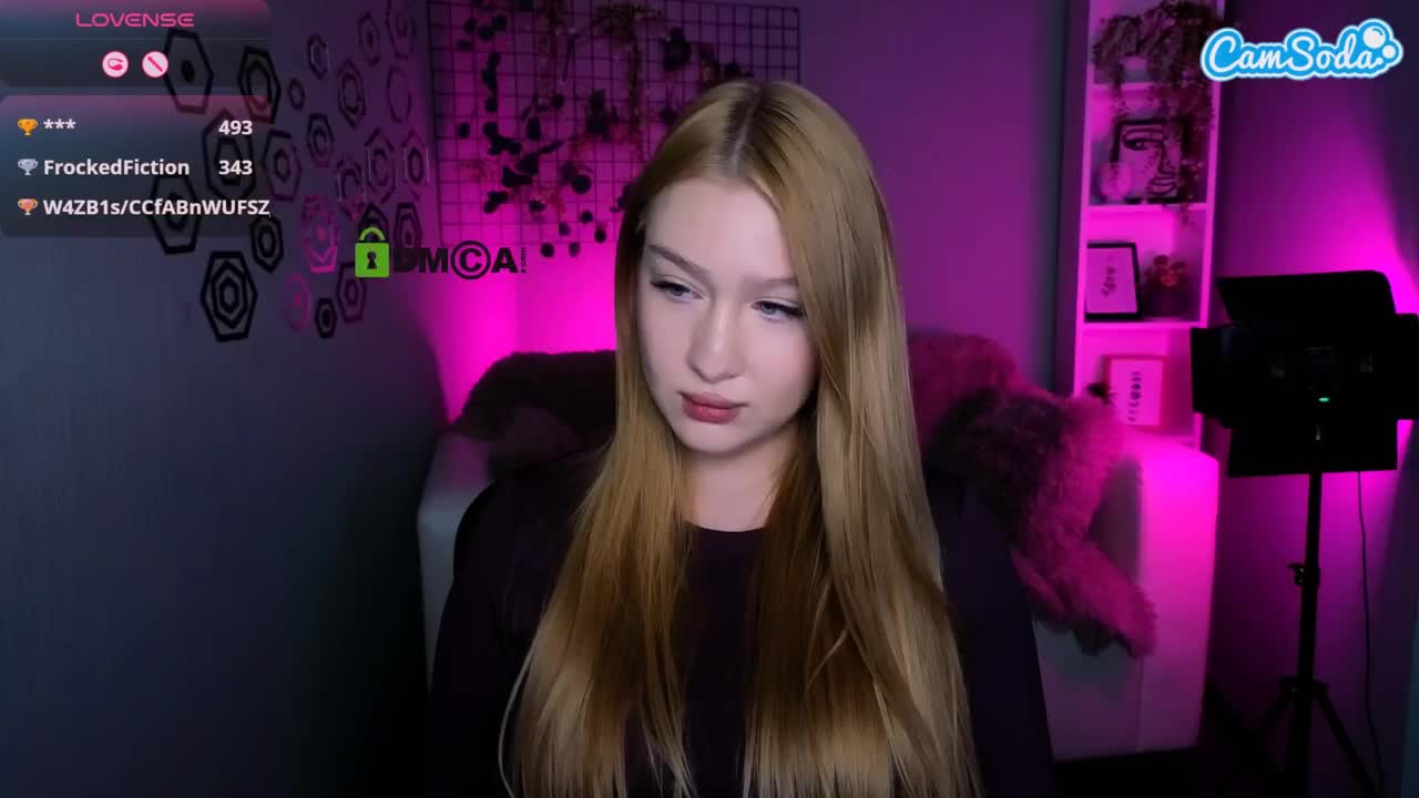 playfulsophie Live Sex November 18, 2025