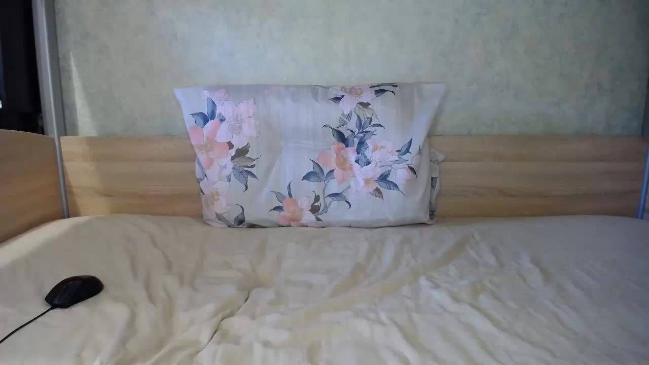 OXOTA- Live Sex December 14, 2025