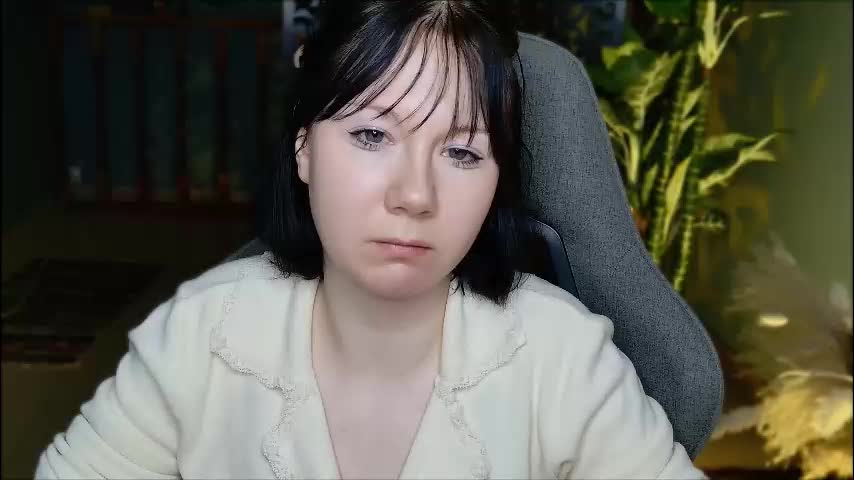 nancymartinez Live Sex December 12, 2025