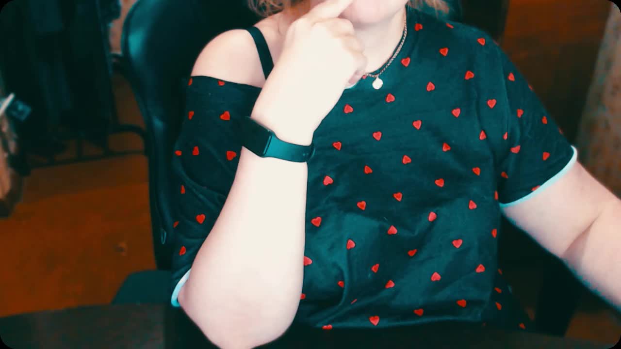 Alisa1917 Live Sex December 14, 2025