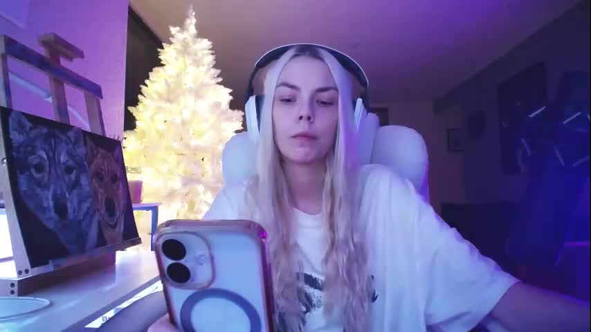 tinykylie Live Sex December 14, 2025