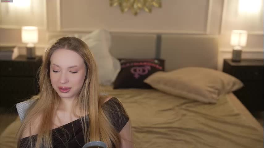 kira0541 Live Sex December 17, 2025