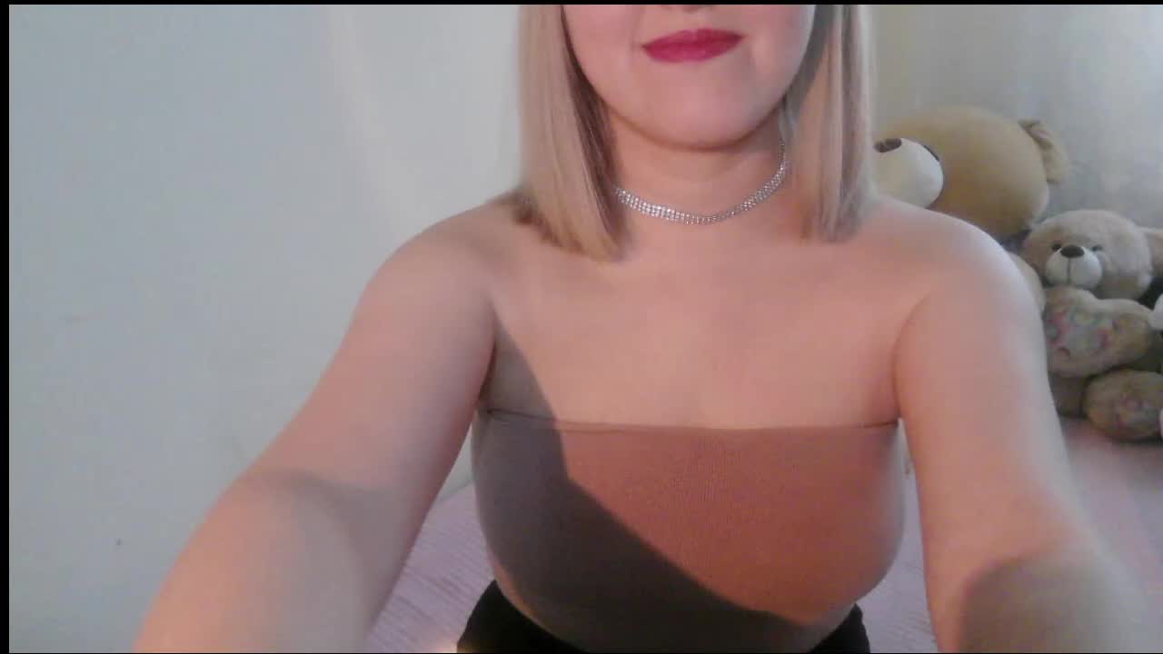 -Sweet-smile- Live Sex December 12, 2025