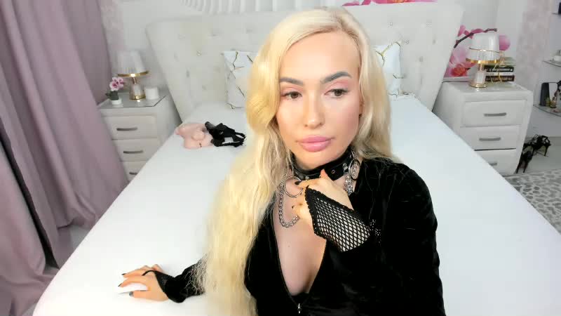 HottieSweetBritney Live Sex December 14, 2025