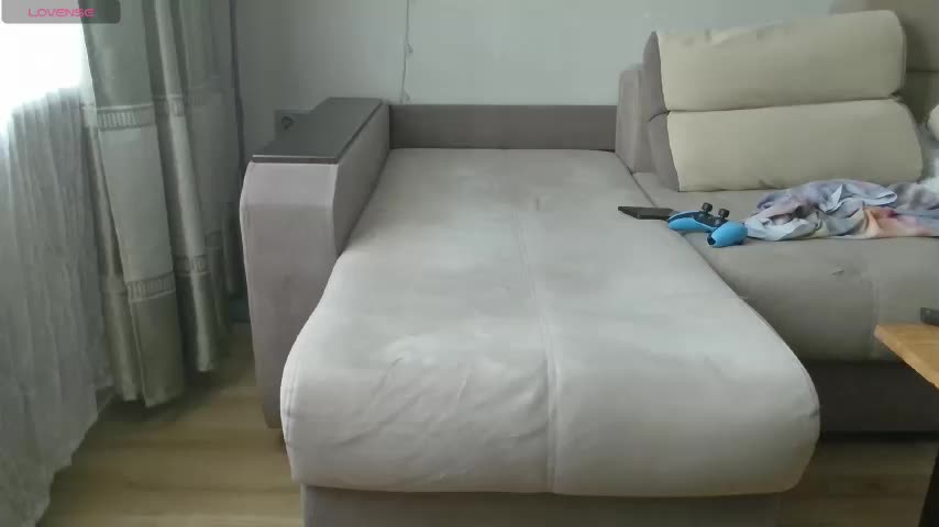 Milaa1998 Live Sex December 14, 2025