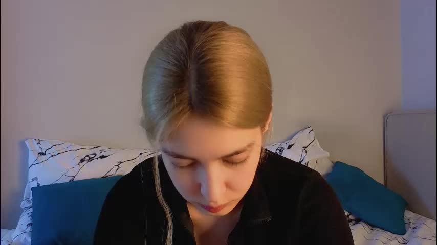 jolyndeb Live Sex November 17, 2025