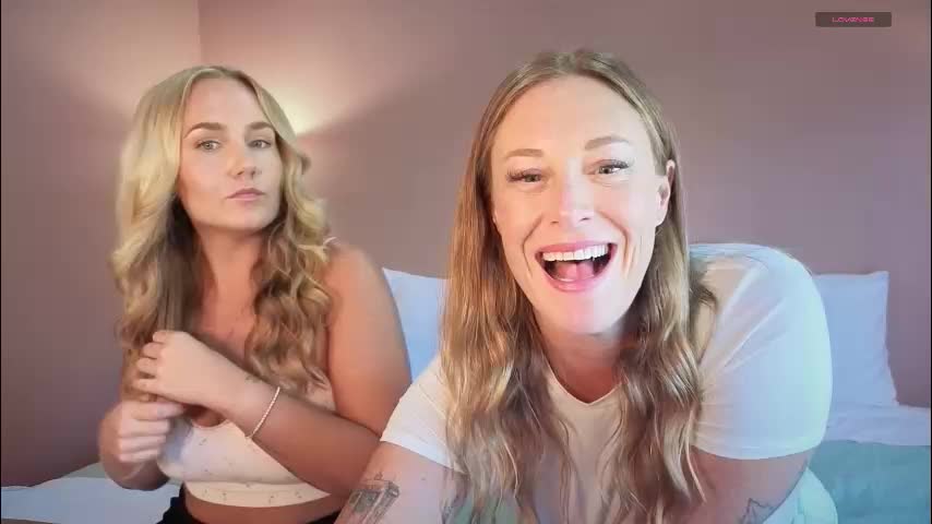 green_eyed_goddess_ Live Sex December 13, 2025