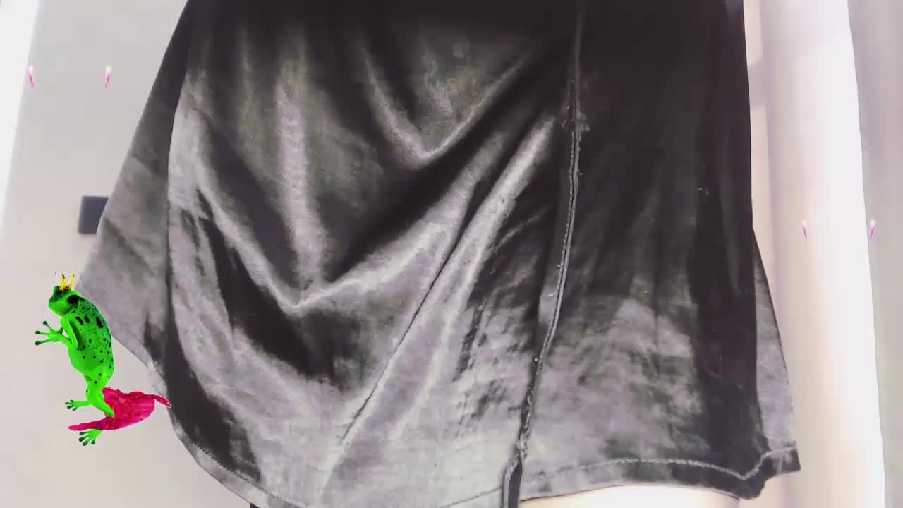 Va-len-cia Live Sex December 13, 2025