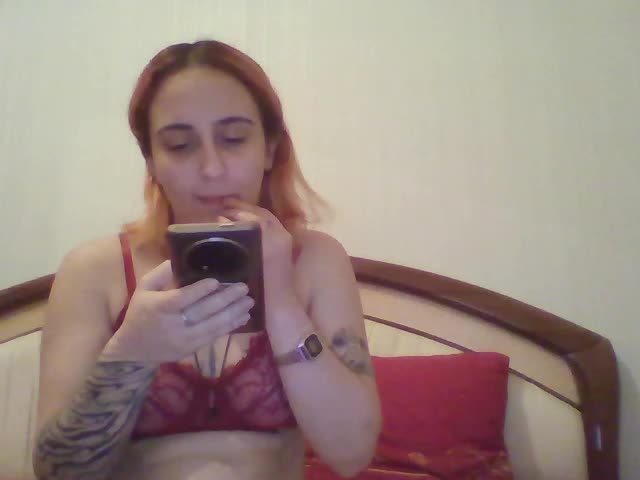 Hotredhead01 Live Sex December 13, 2025