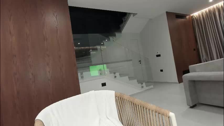 ehotlovea Live Sex December 13, 2025