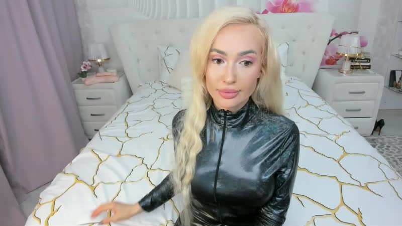 HottieSweetBritney Live Sex December 14, 2025