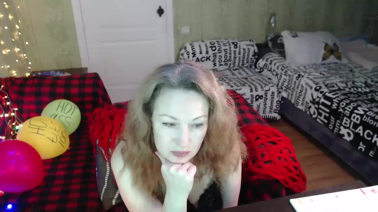 MeganIris Live Sex December 14, 2025