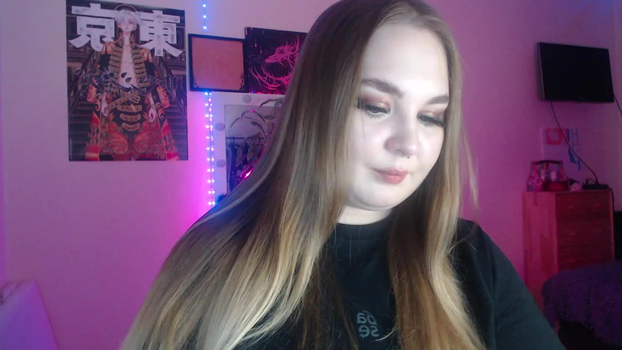 Greeenfriends6969 Live Sex December 13, 2025