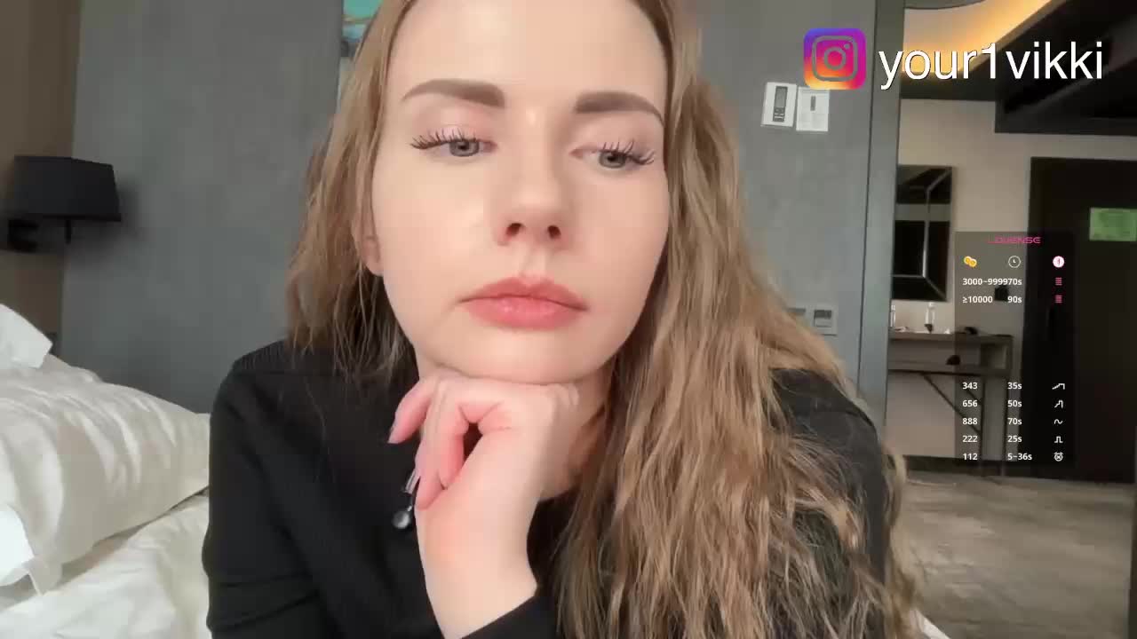 VikkiExtraCheese Live Sex 2025.11.19