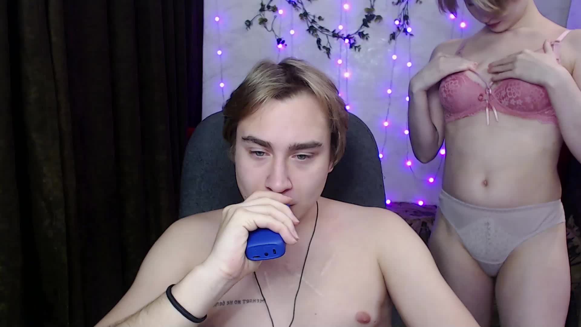 lust444money Live Sex December 13, 2025