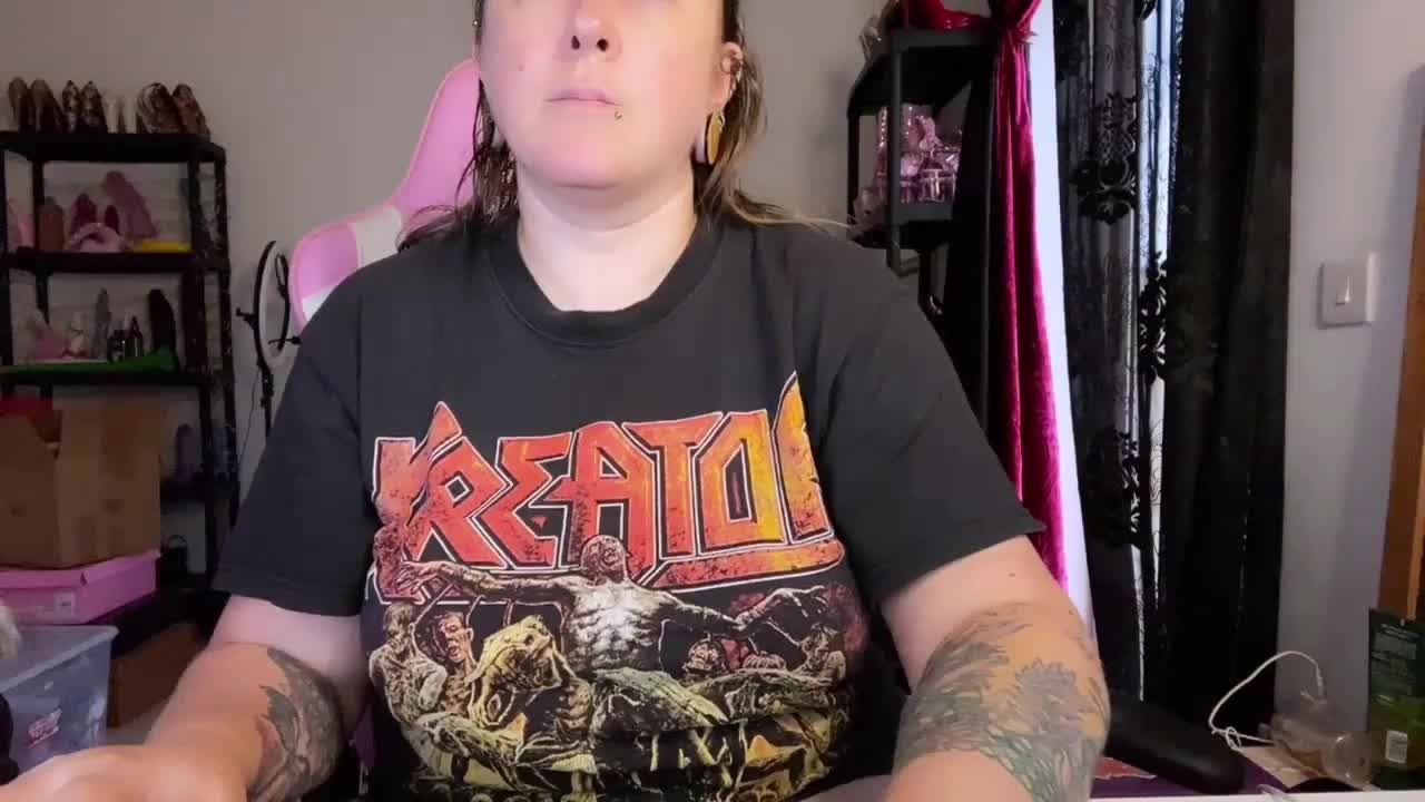 NylonQueen Live Sex December 13, 2025