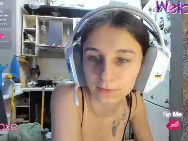 KikNika Live Sex December 13, 2025