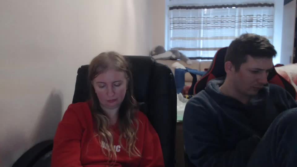 jenisandpeter Live Sex December 14, 2025
