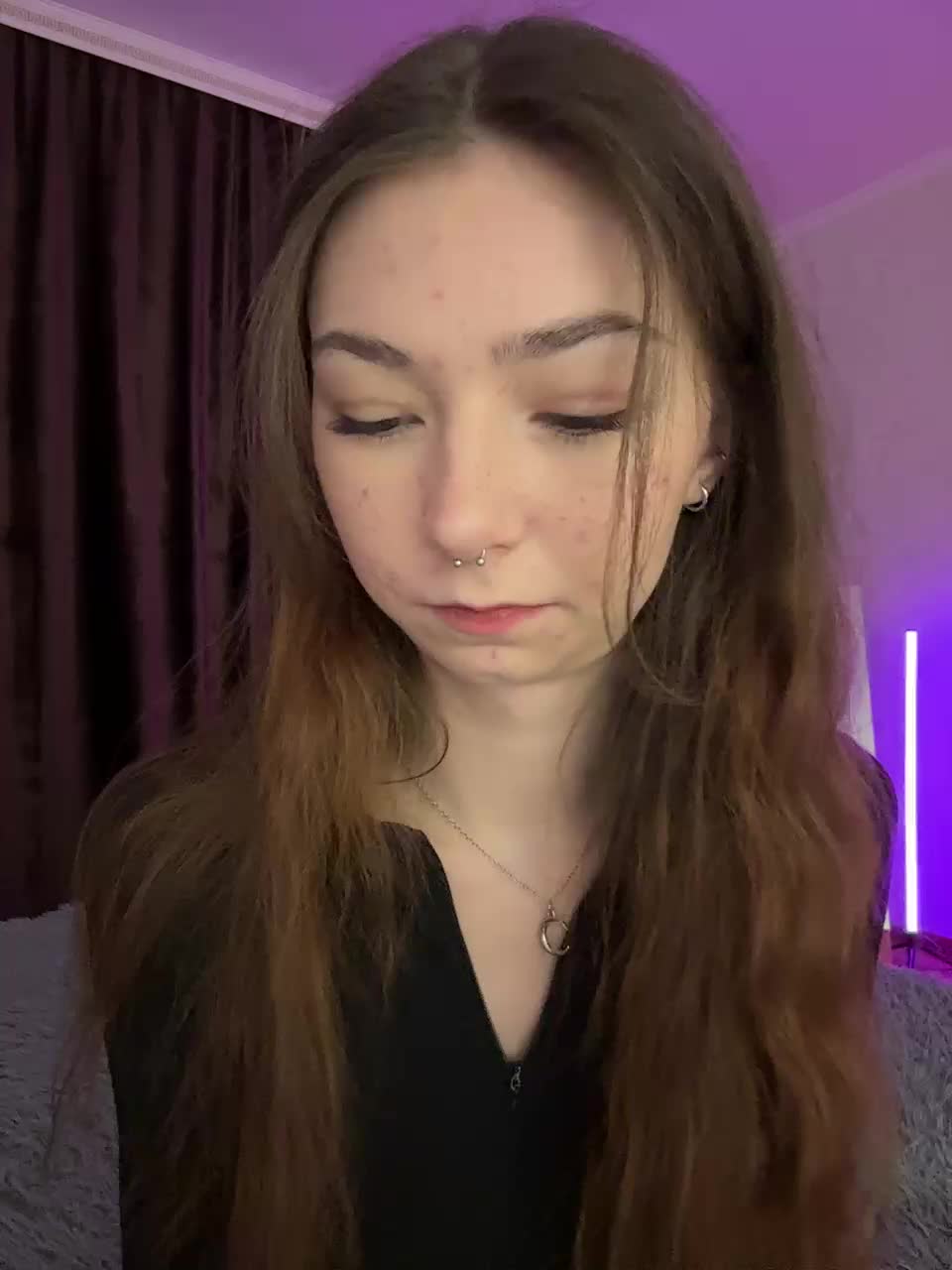 ShyAlya Live Sex November 17, 2025