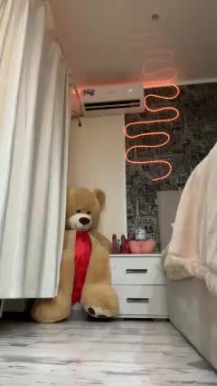 Valeria--sweet Live Sex November 20, 2025