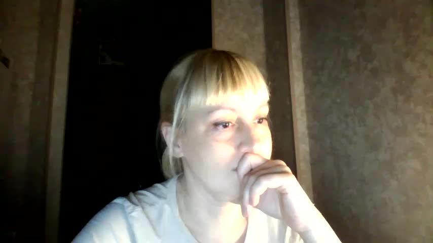 krisss2016 Live Sex December 12, 2025