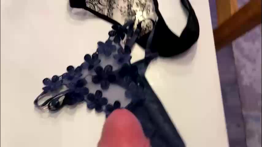 shtirlec86 Live Sex December 14, 2025