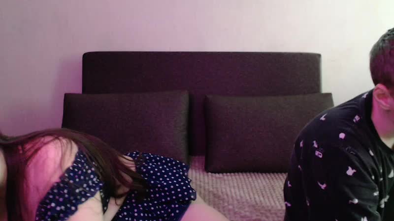 Gummy7bears Live Sex December 14, 2025