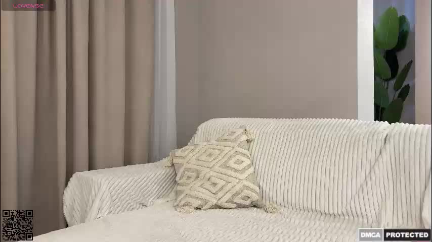 exeltis Live Sex December 14, 2025