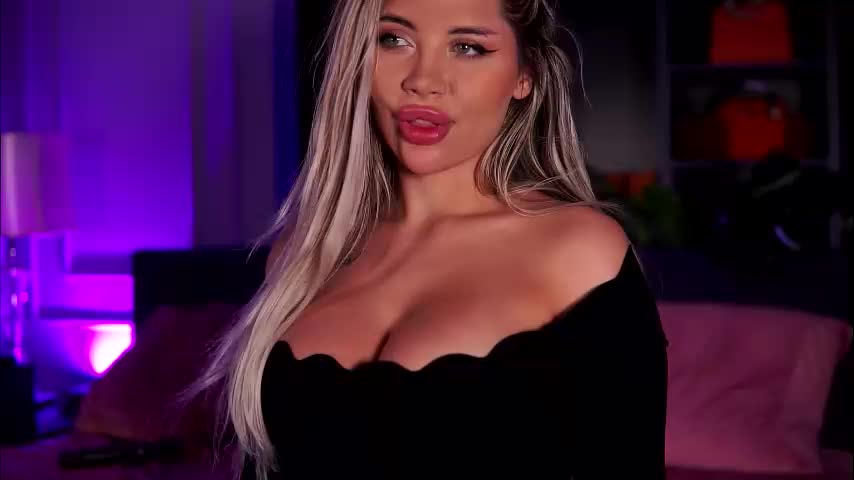 monique_celeste Live Sex December 15, 2025
