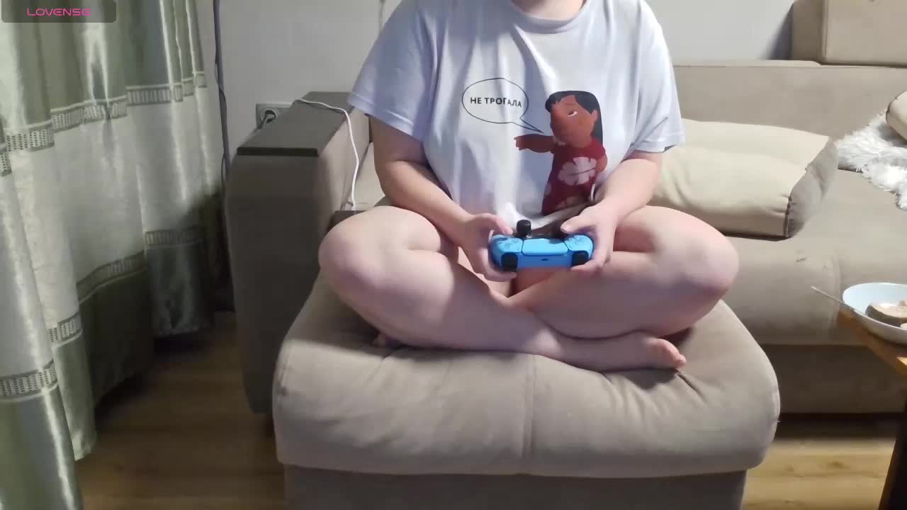 Milaa1998 Live Sex December 14, 2025