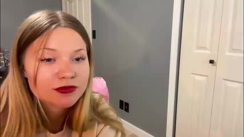 iheartcassie2844 Live Sex December 13, 2025