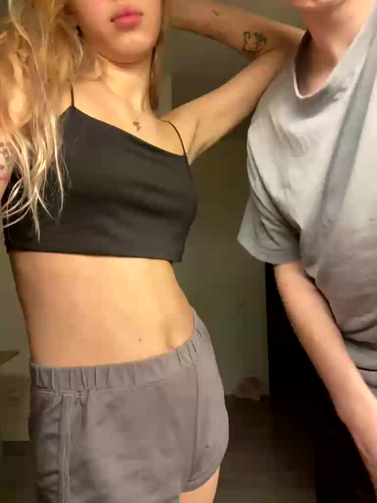 lina_wap Live Sex December 19, 2025
