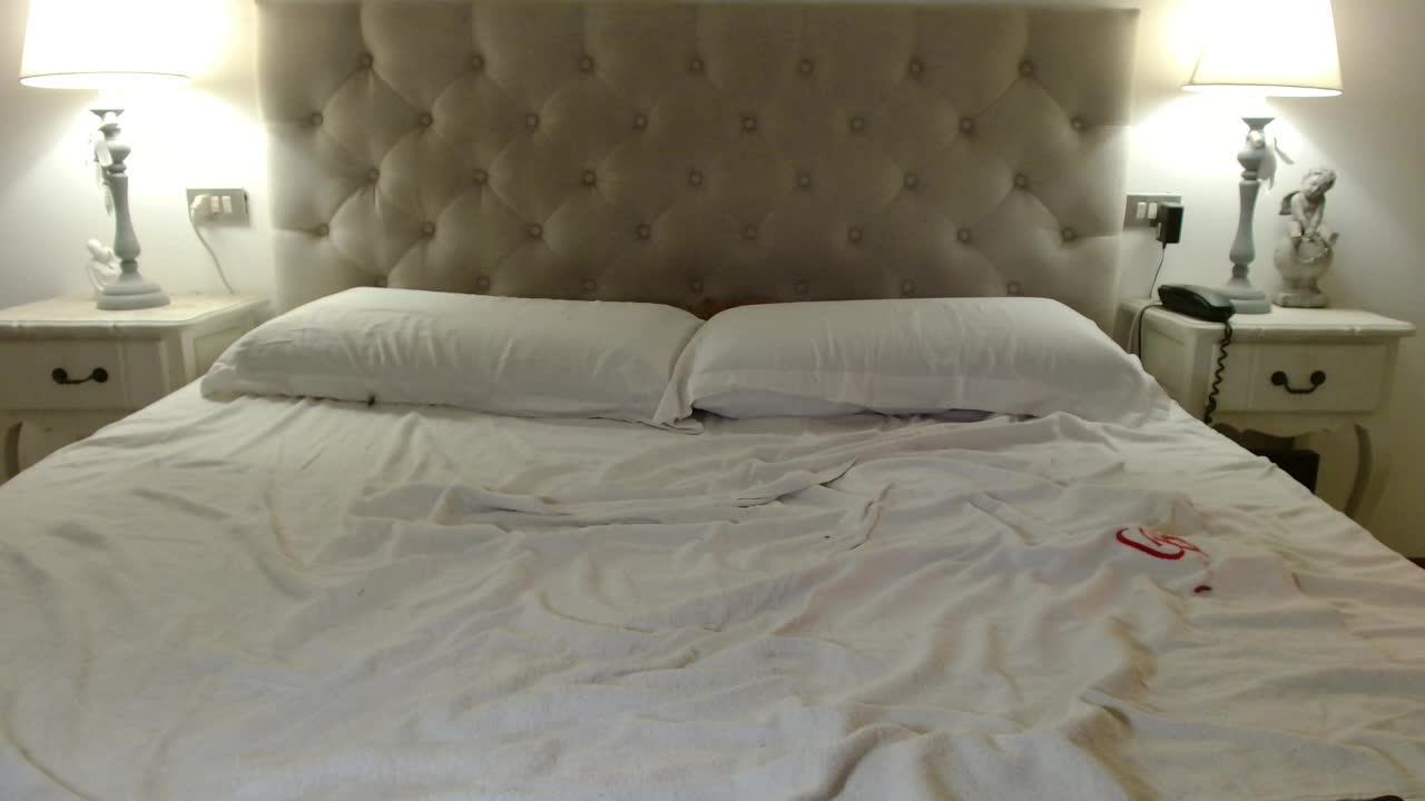 Sweet_Perry Live Sex December 17, 2025