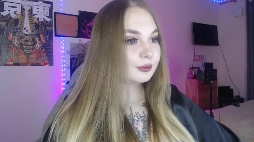 Greeenfriends6969 Live Sex December 13, 2025