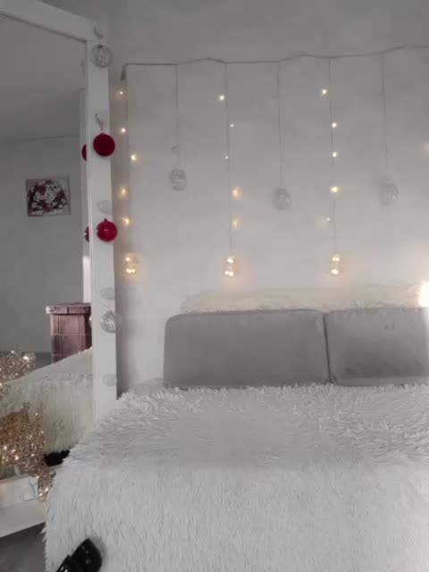 mery8poppins Live Sex December 13, 2025