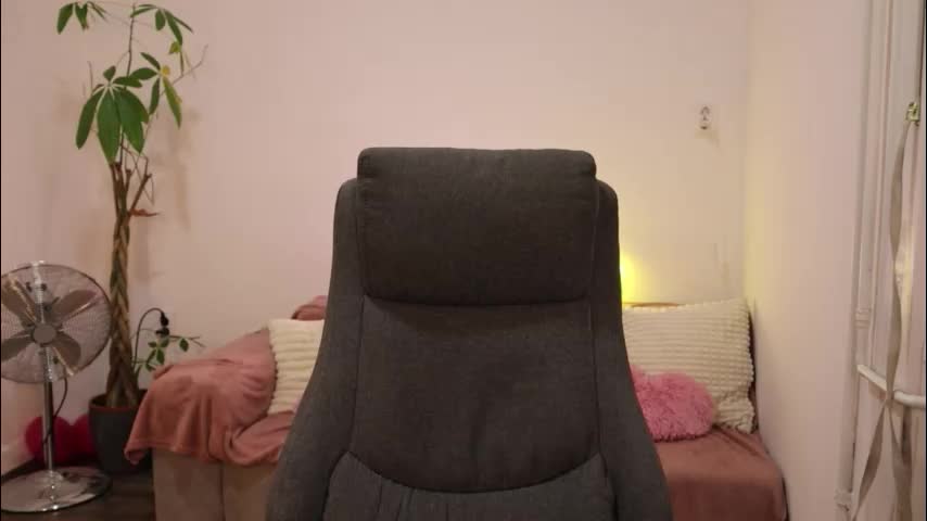 littlestellaspark Live Sex December 12, 2025