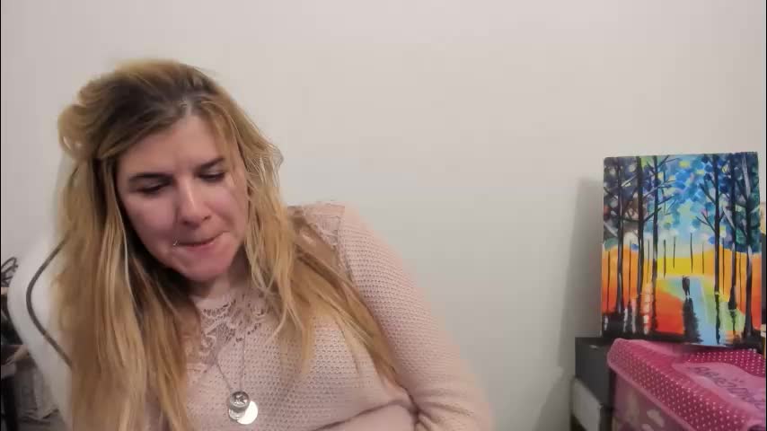 artsyandcraftsy_ Live Sex December 13, 2025