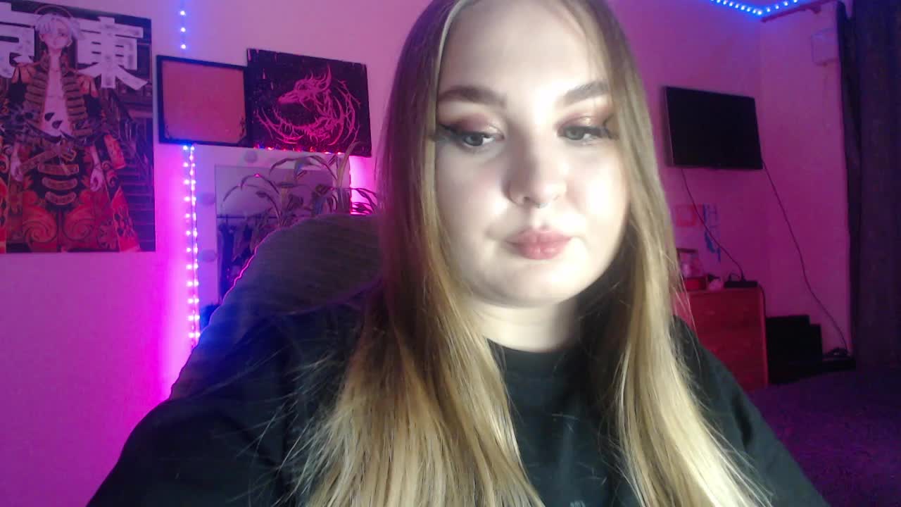 Greeenfriends6969 Live Sex December 13, 2025