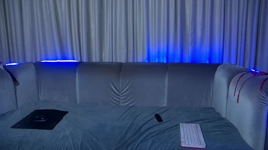 Skinny_Nally Live Sex December 13, 2025