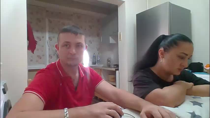 best_ass2000 Live Sex December 17, 2025