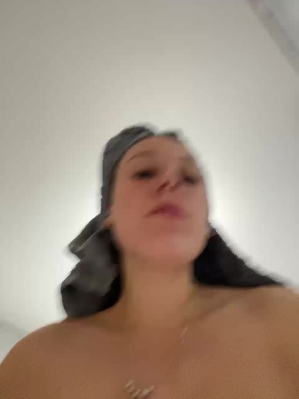 Potifays Live Sex December 13, 2025