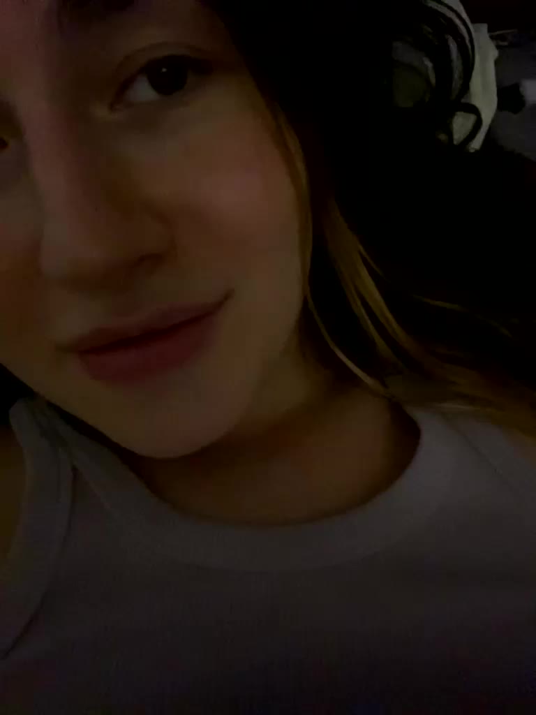 KristinaScott Live Sex December 13, 2025